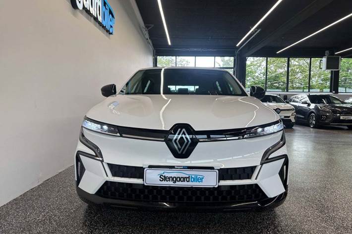 Hvid Renault Megane E-Tech fra 2023