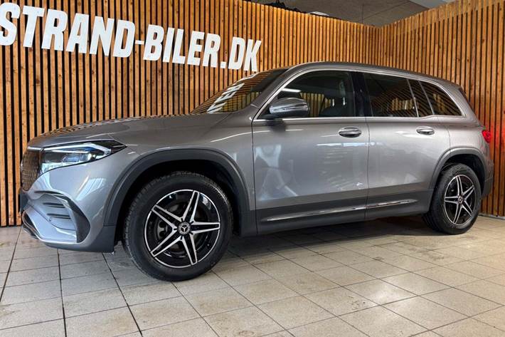 Grå Mercedes EQB250+ fra 2025