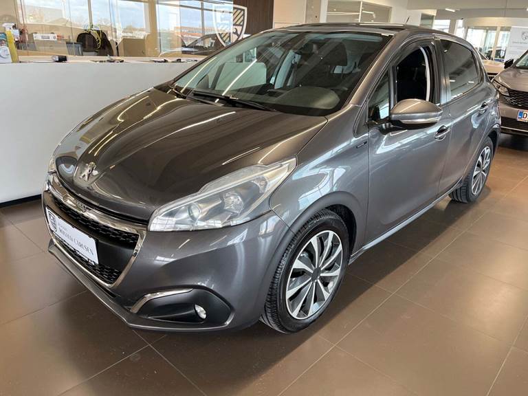 Peugeot 208 1,5 BlueHDi 100 Signature Sky