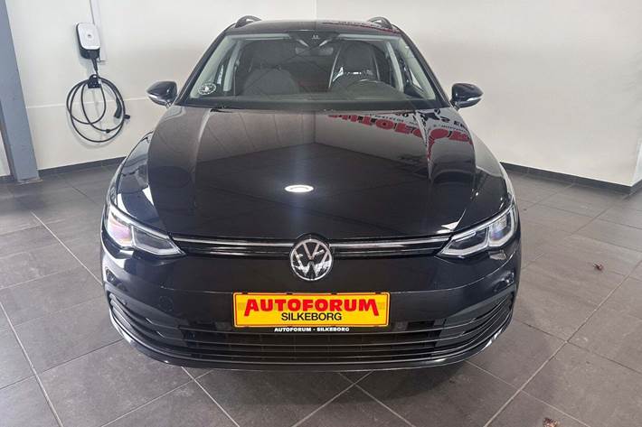 Sort VW Golf VIII fra 2021