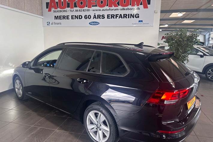 Sort VW Golf VIII fra 2021