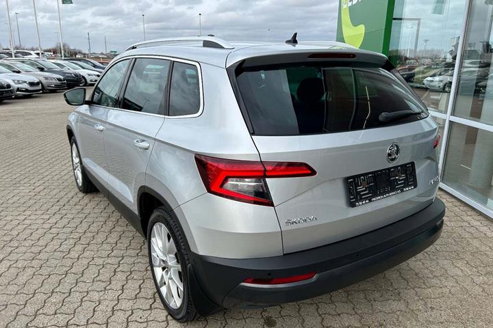 Sølv Skoda Karoq fra 2019