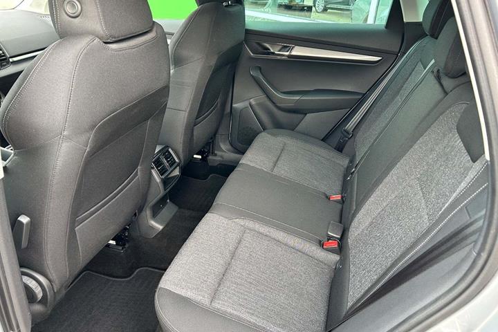Sølv Skoda Karoq fra 2019