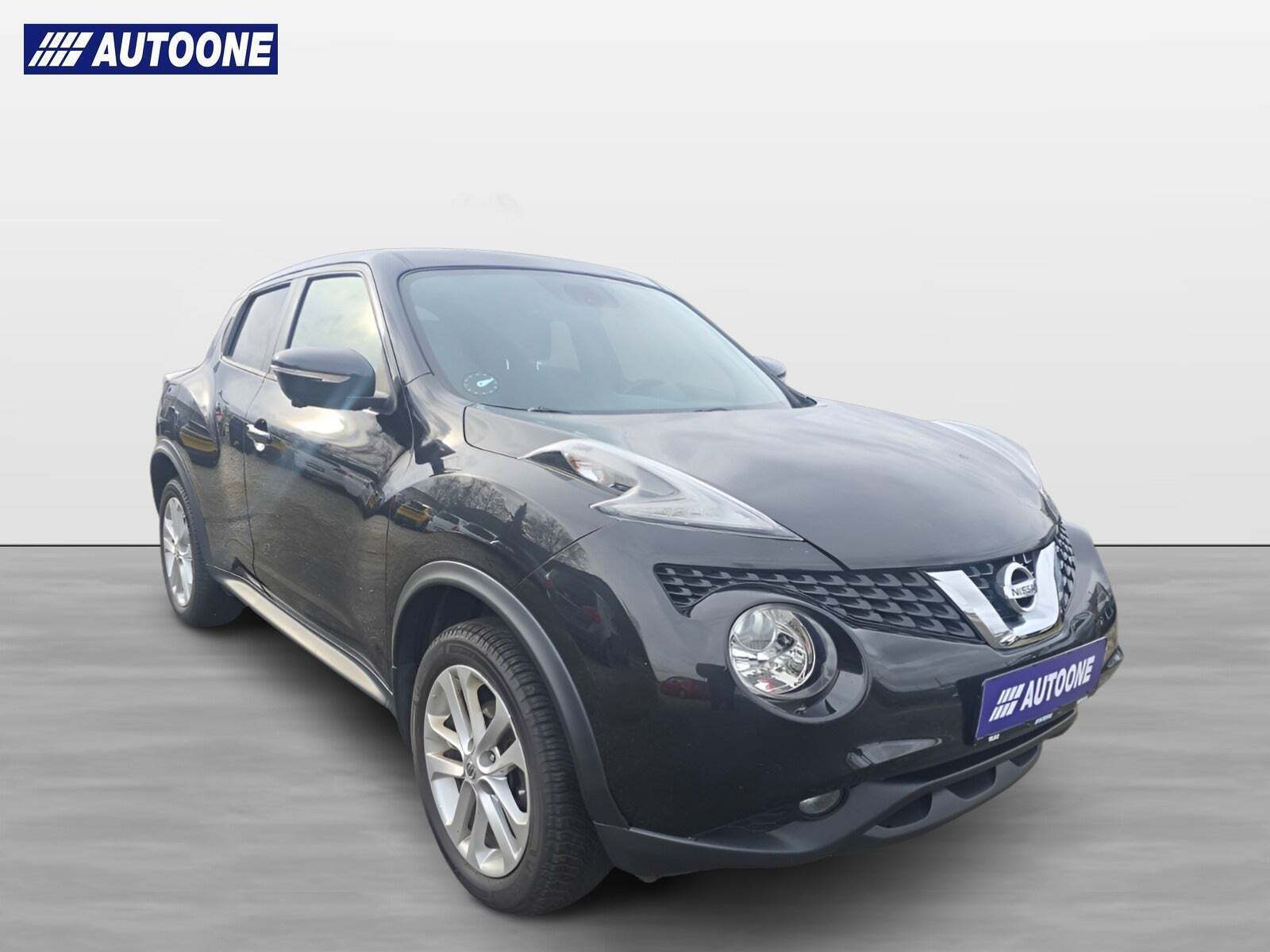 Sort Nissan Juke fra 2016