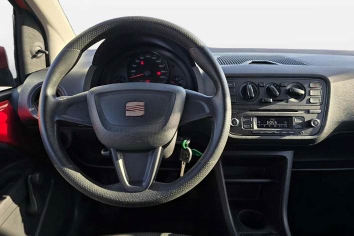 Rød Seat Mii fra 2013