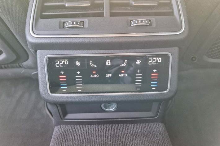 Sort Audi A6 fra 2021