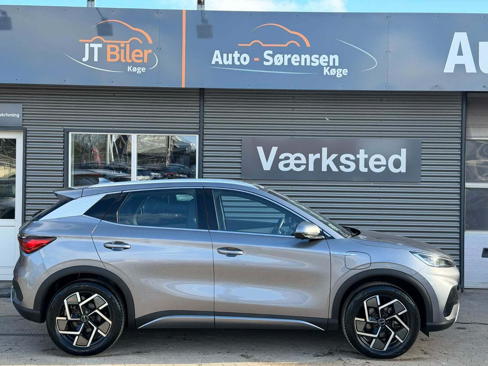 Grå BYD Atto 3 fra 2022
