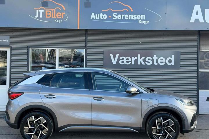 Grå BYD Atto 3 fra 2022