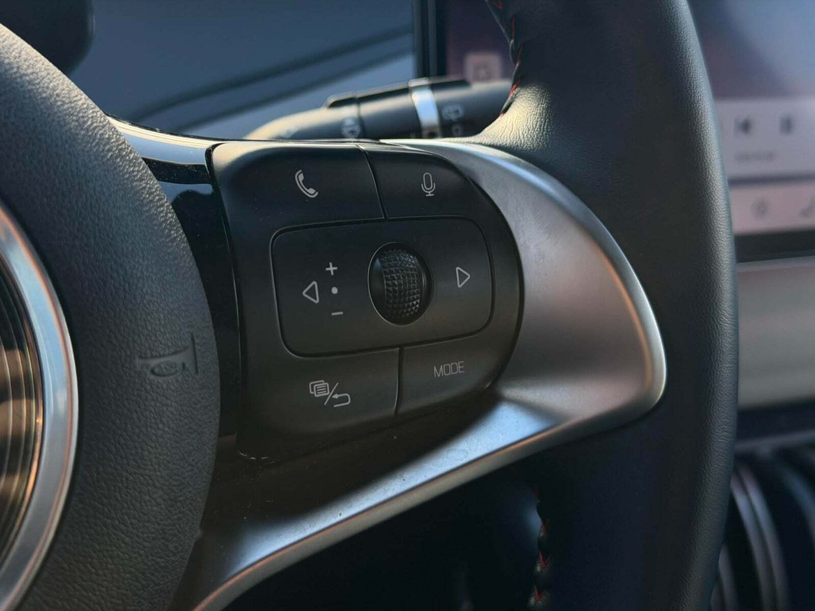 Grå BYD Atto 3 fra 2022