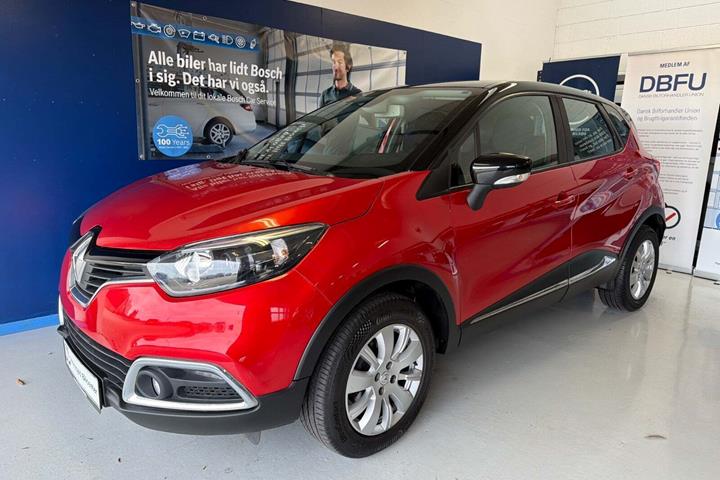 Rød Renault Captur fra 2017