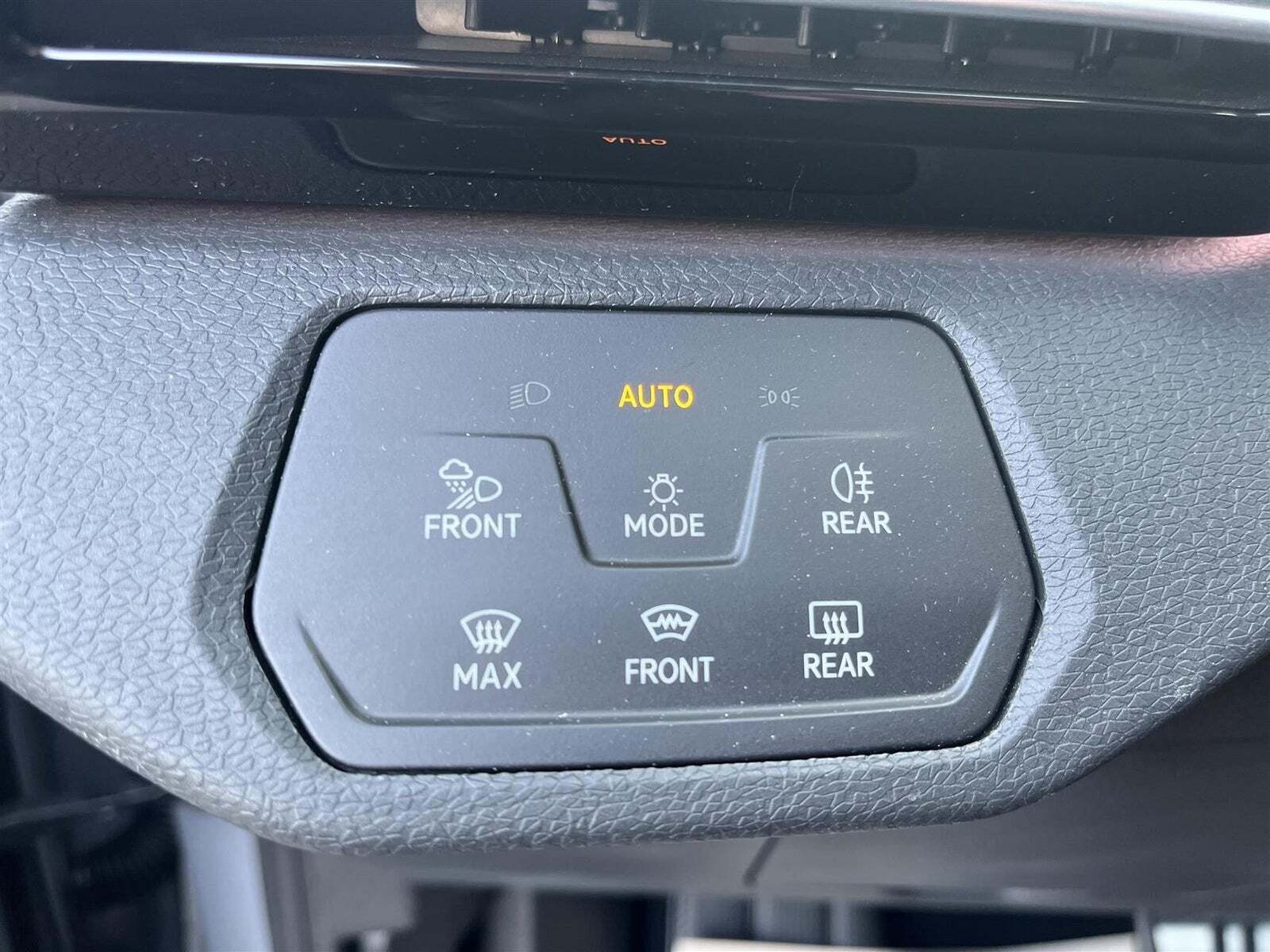 Grå VW ID.4 fra 2022