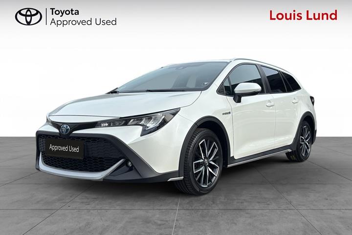 Hvid Toyota Corolla fra 2020 set udefra