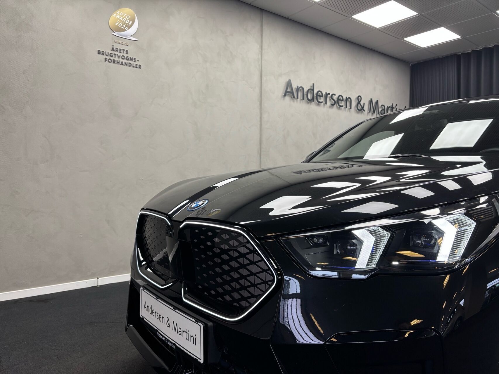 BMW iX2 eDrive20 EL M-Sport 204HK 5d Aut.