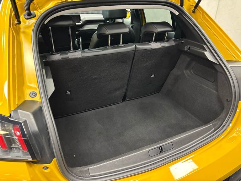 Peugeot 208 1,2 PureTech Edition 210+ 100HK 5d 6g