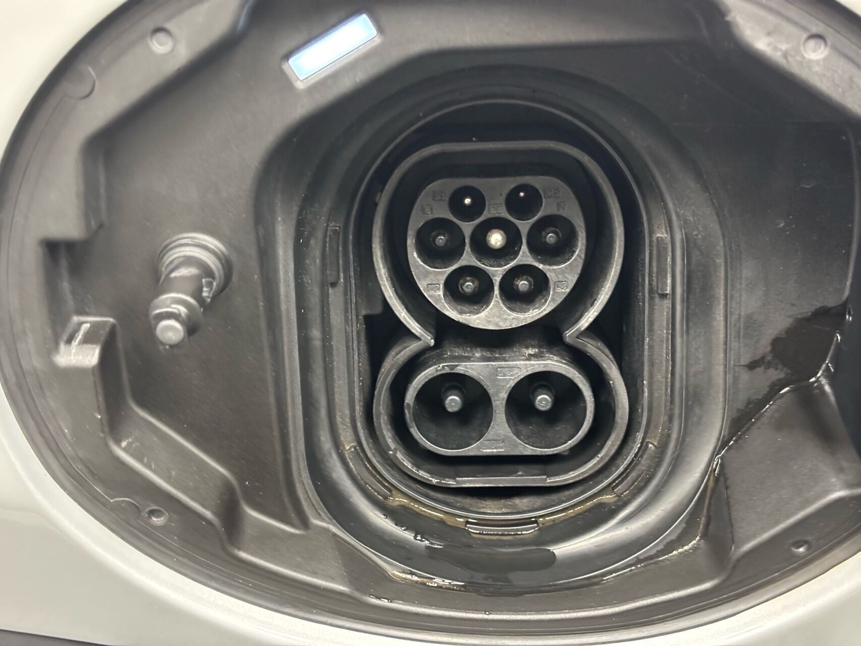 Hvid Mini Cooper fra 2021