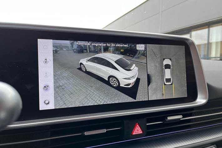 Sort Hyundai Ioniq 6 fra 2024