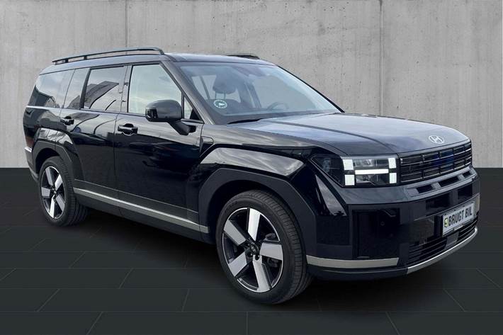 Sort Hyundai Santa Fe fra 2025