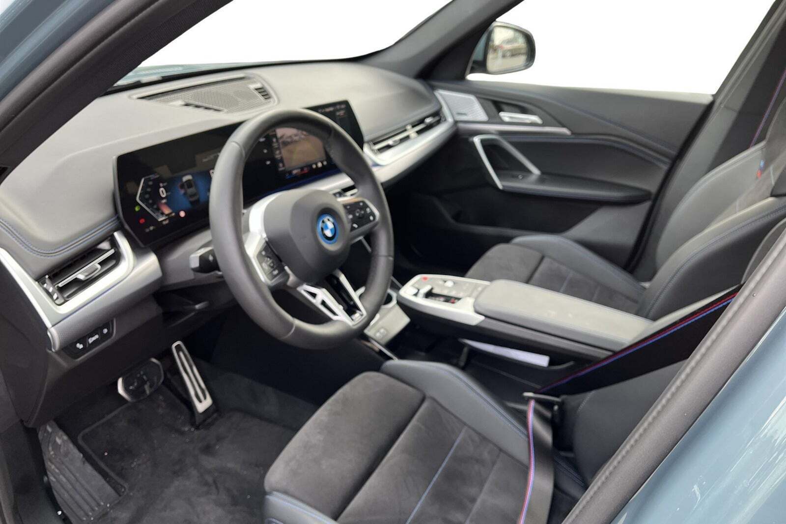 BMW iX1 eDrive20 M-Sport Pro