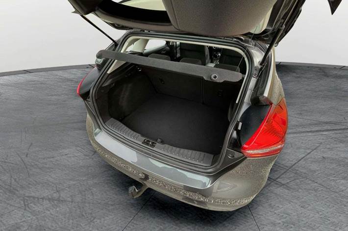 undefined Ford Focus fra 2016