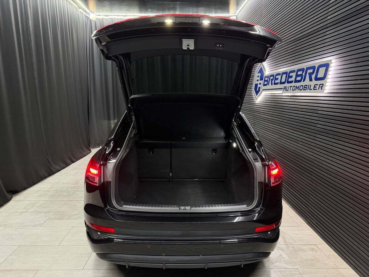Audi Q4 e-tron 45 S-line Sportback