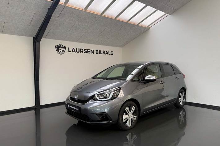 Grå Honda Jazz fra 2022