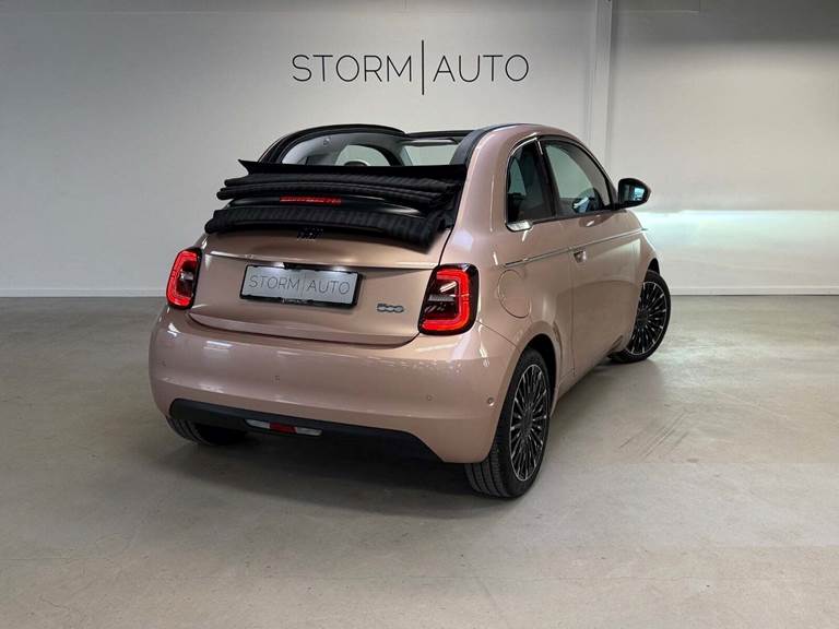 Fiat 500e 42 la Prima Cabrio