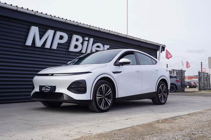 Hvid Xpeng G6 fra 2024