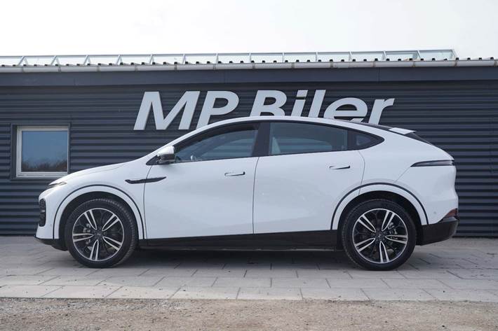 Hvid Xpeng G6 fra 2024