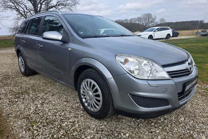 undefined Opel Astra fra 2008