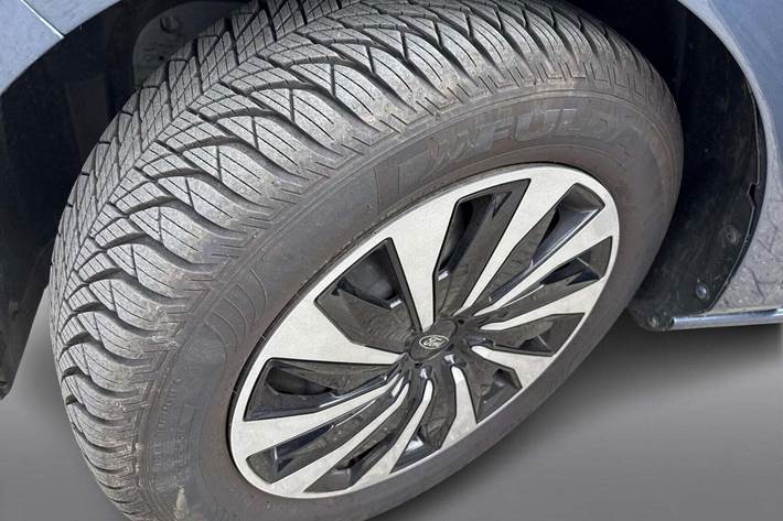 Blå Ford Fiesta fra 2022