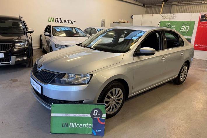Sølv Skoda Rapid fra 2018