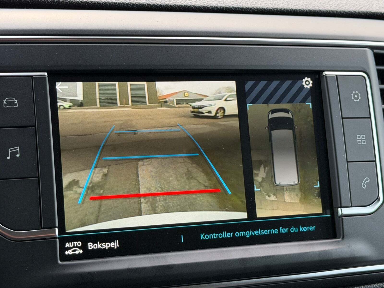 Hvid Peugeot e-Expert fra 2025