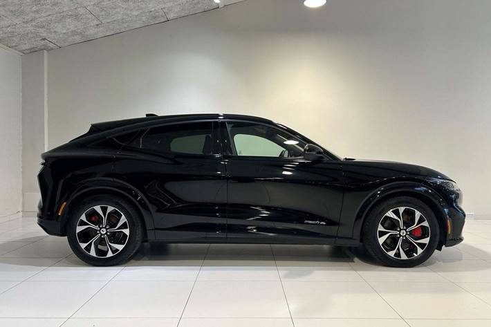 Sort Ford Mustang Mach-E fra 2022