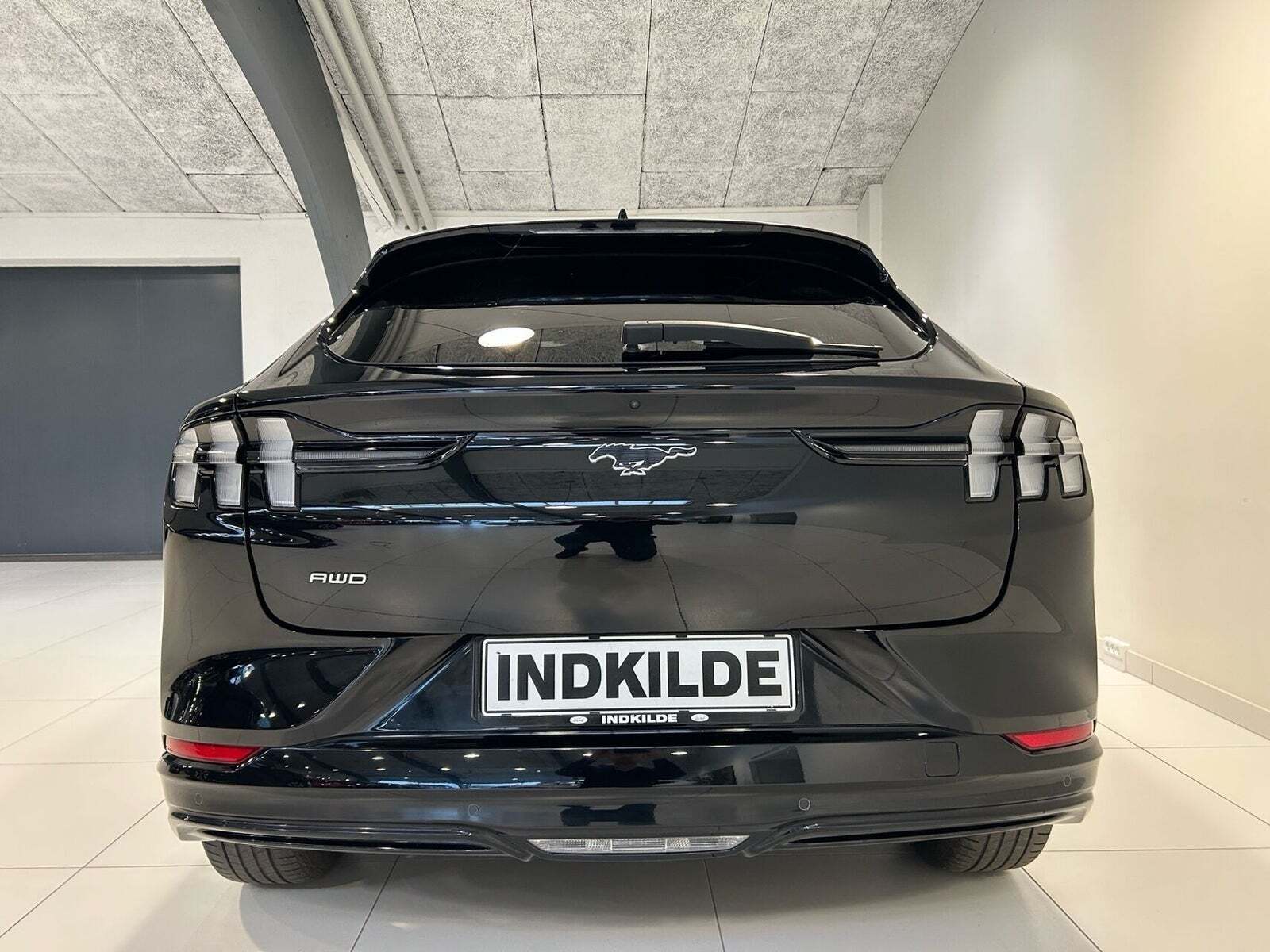 Ford Mustang Mach-E 70 Premium Standard Range AWD