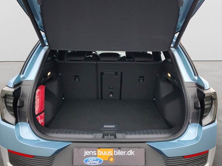 Ford Explorer 77 Select Extended Range