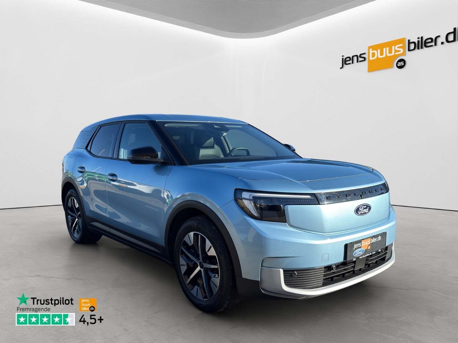 Ford Explorer 77 Select Extended Range