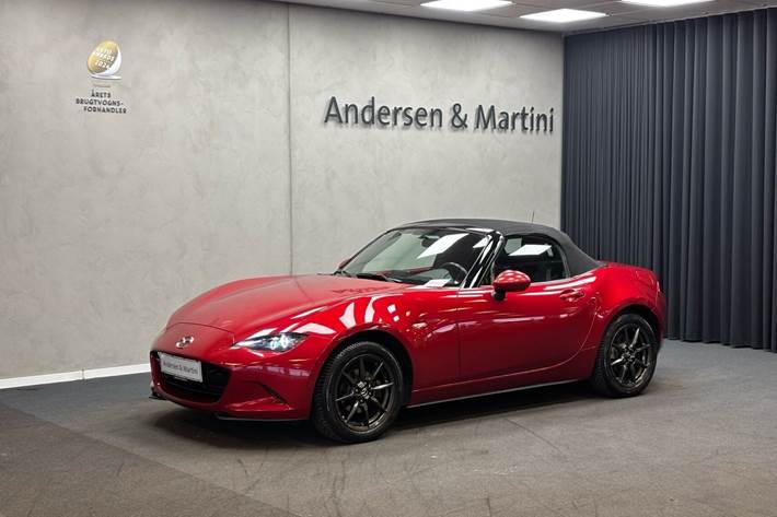 Rød Mazda MX-5 fra 2017