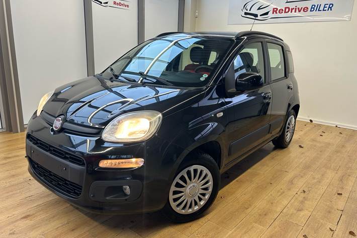 Sort Fiat Panda fra 2012