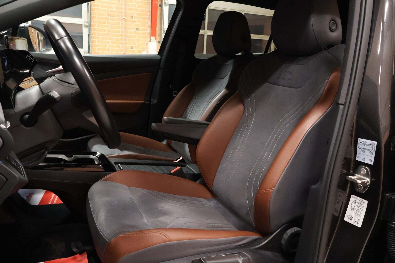 VW ID.4 77 1ST Pro Performance