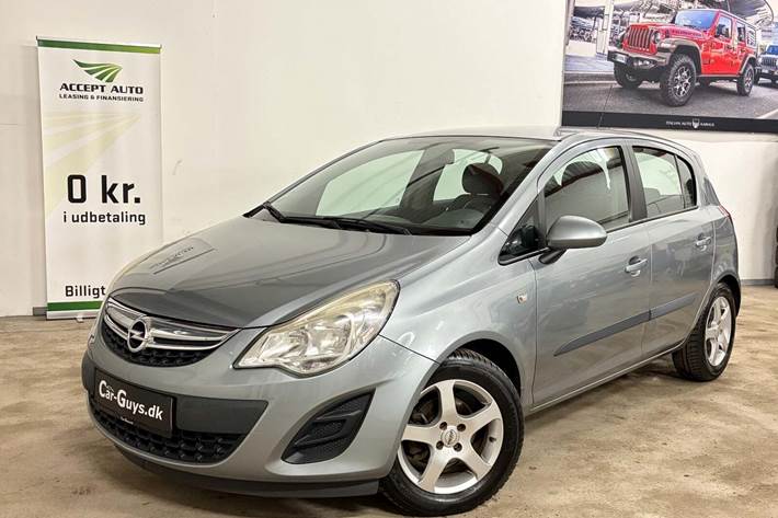 undefined Opel Corsa fra 2012 set udefra