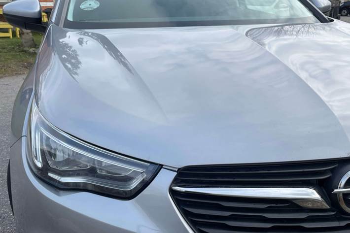 Grå Opel Grandland X fra 2019