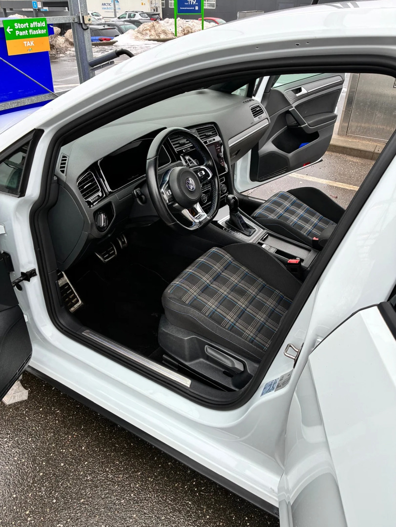 VW Golf VII 1,4 GTE DSG