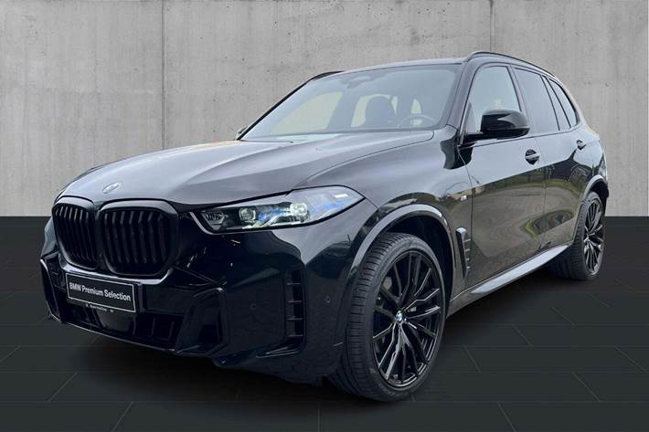 Sort BMW X5 fra 2024
