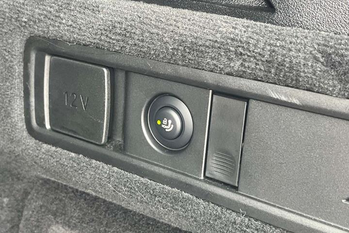 Sort BMW X5 fra 2024