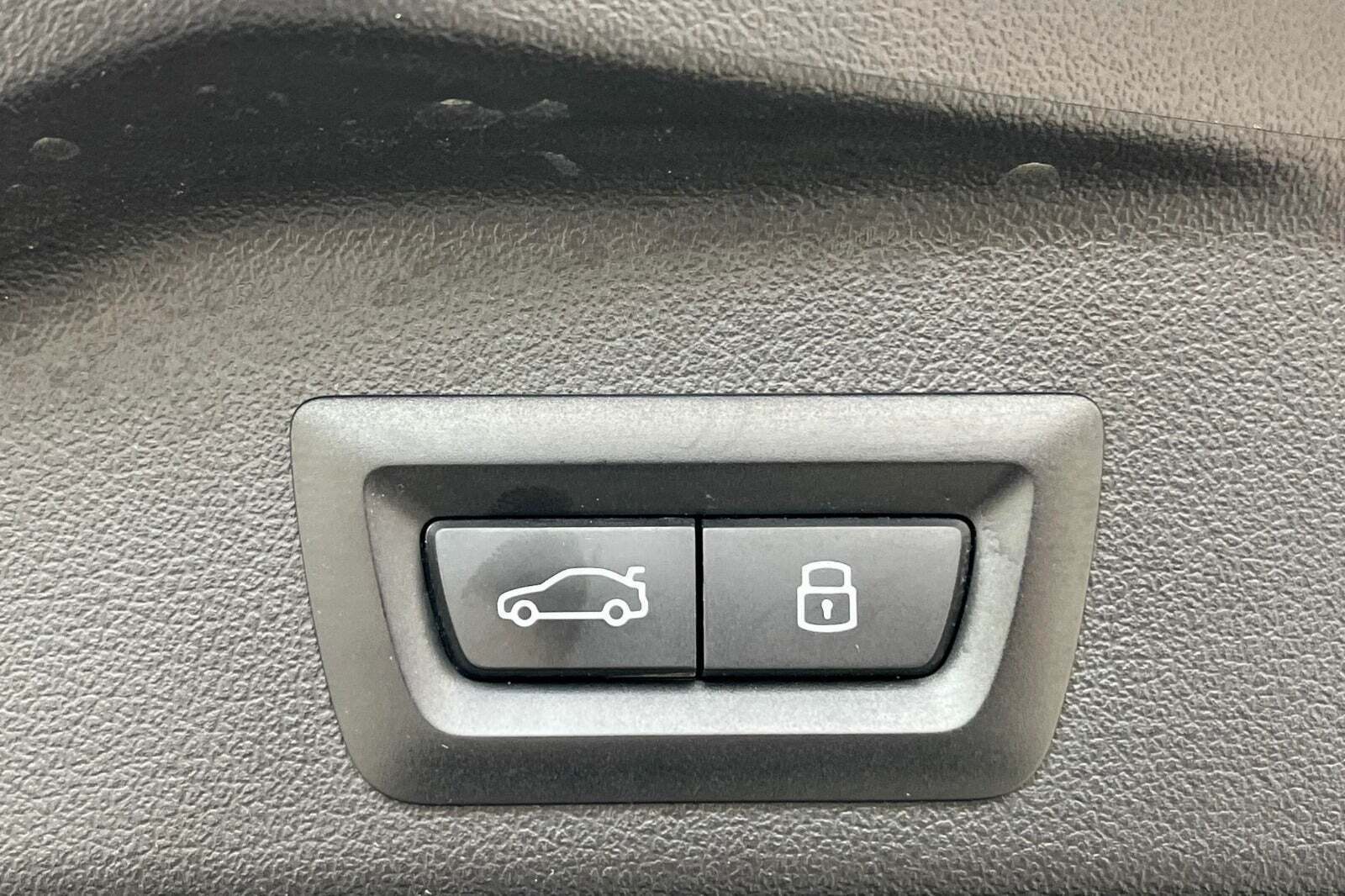 Sort BMW X5 fra 2024