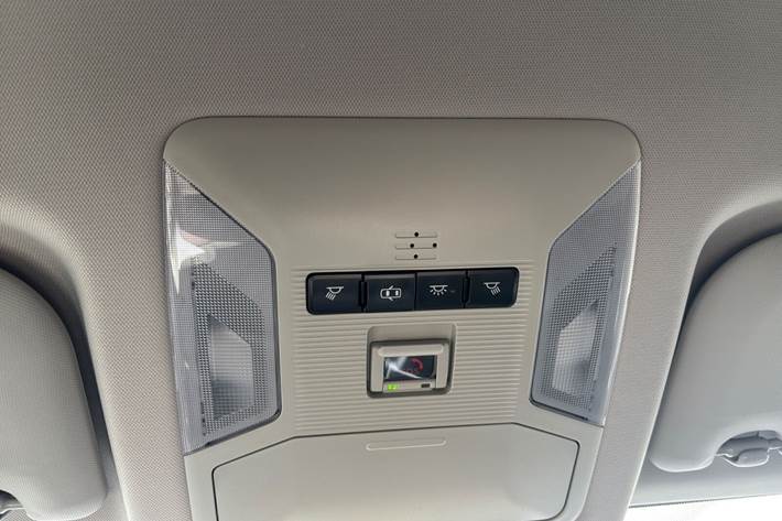 Grå Toyota RAV4 fra 2019