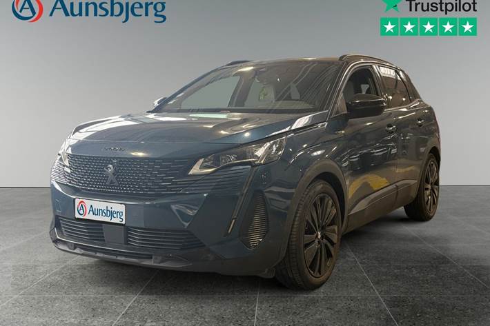 Blå Peugeot 3008 fra 2021