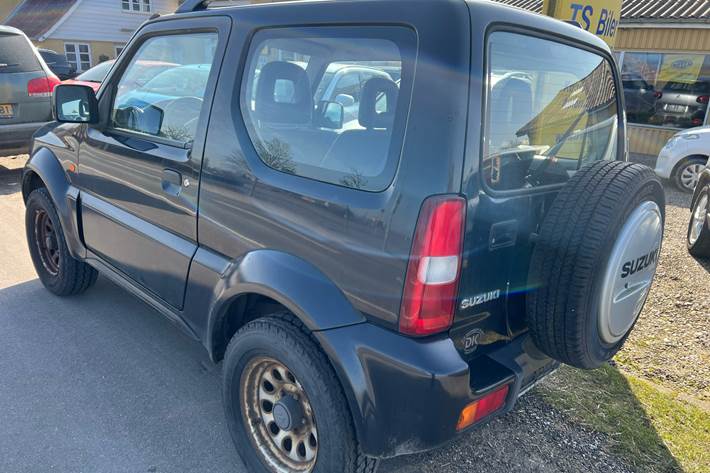 Sort Suzuki Jimny fra 2006