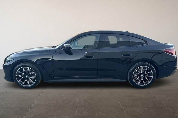 Sort BMW i4 fra 2025