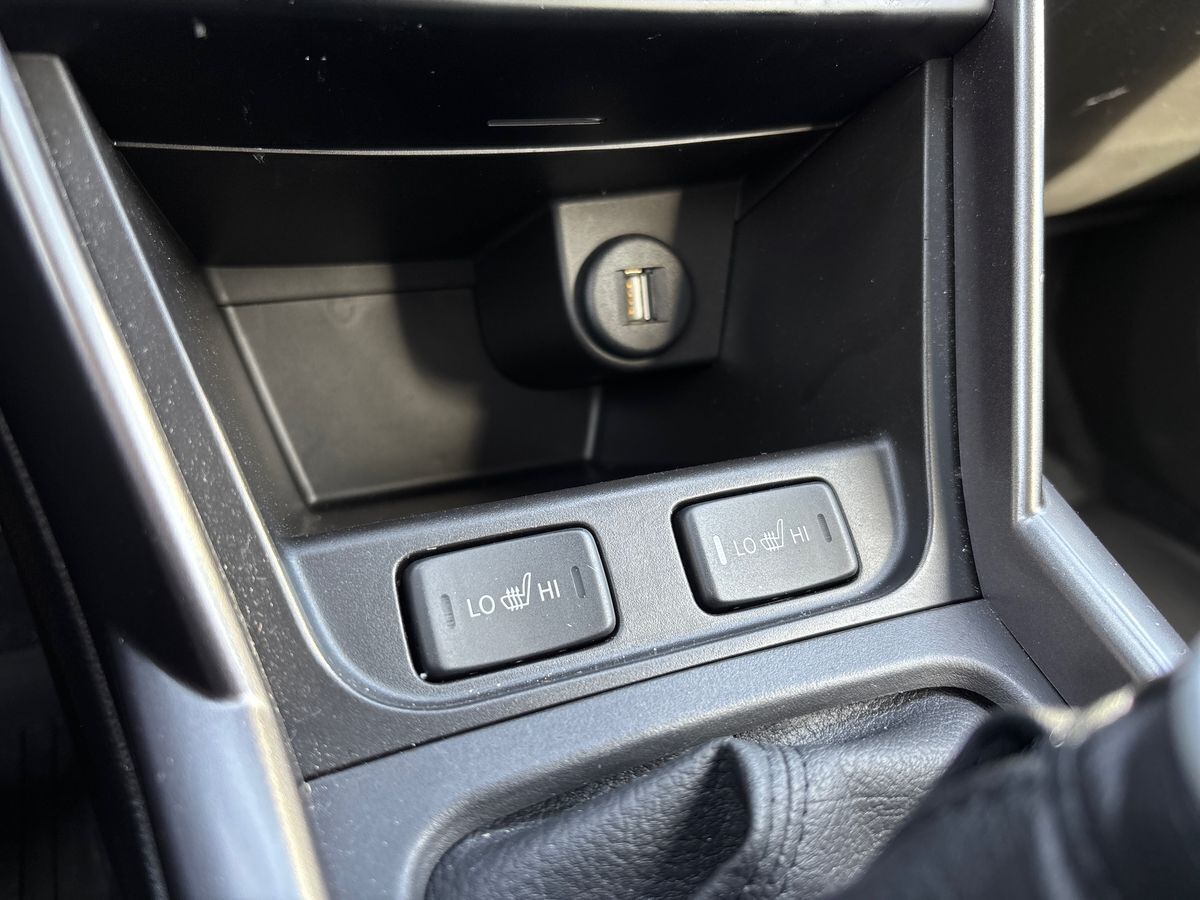 Sort Suzuki S-Cross fra 2024